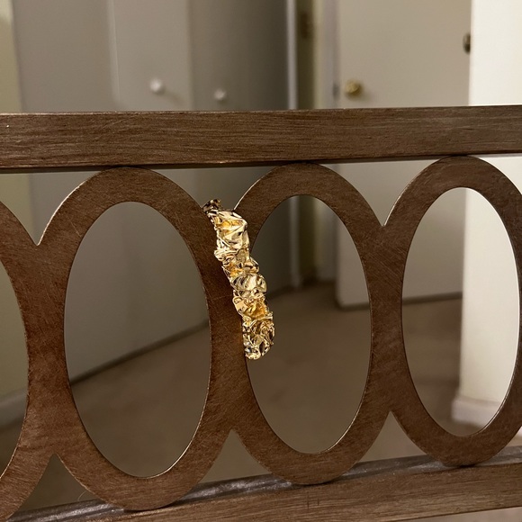 🎉HOST PICK🎉 NWOT Amber Sceats Emery Cuff Best in Jewelry & Accessories Party - Picture 4 of 7